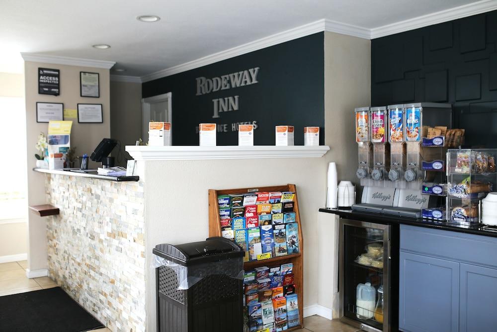 Rodeway Inn Near University-Gateway To Yosemite Merced Ngoại thất bức ảnh