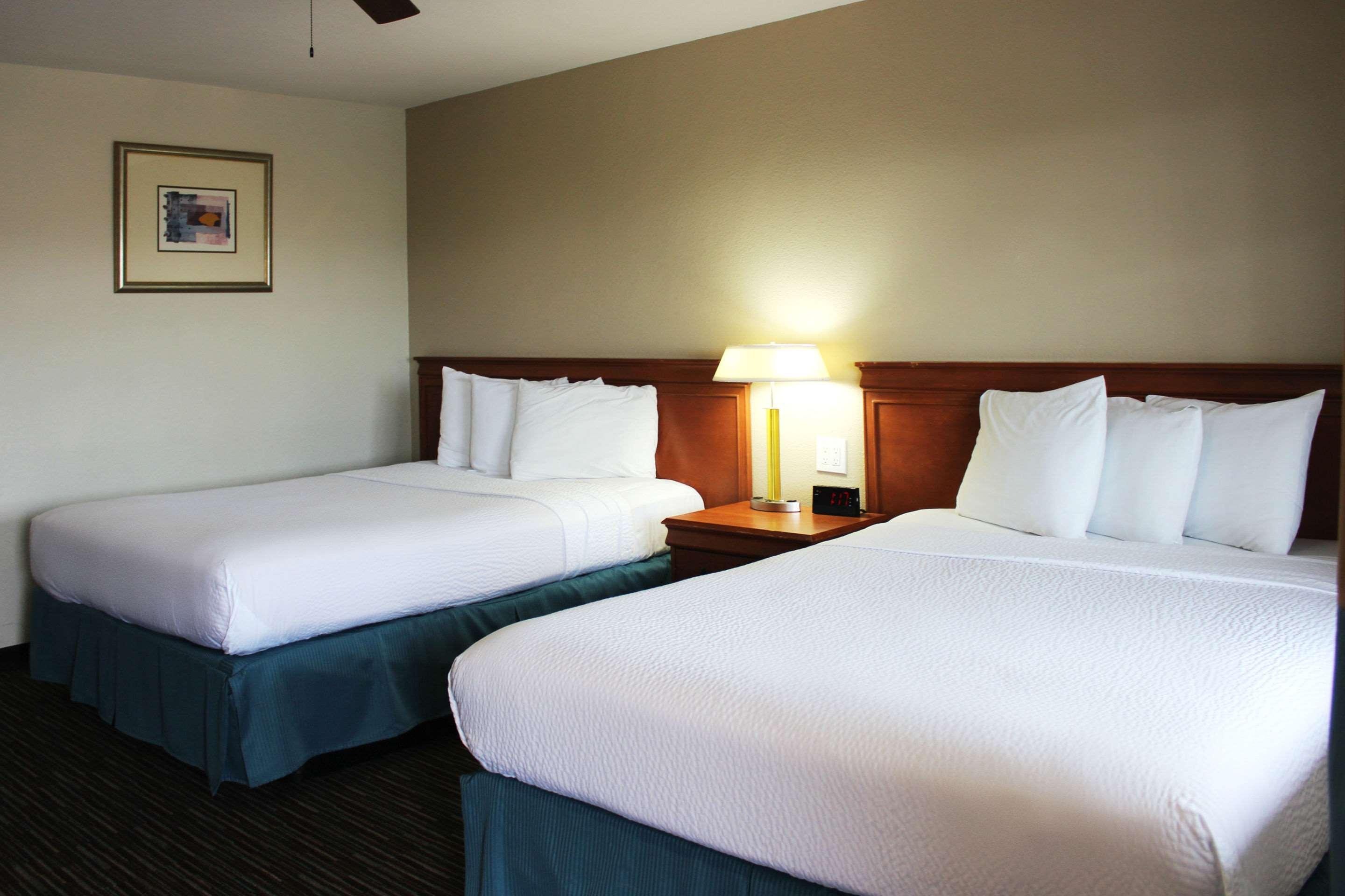 Rodeway Inn Near University-Gateway To Yosemite Merced Ngoại thất bức ảnh