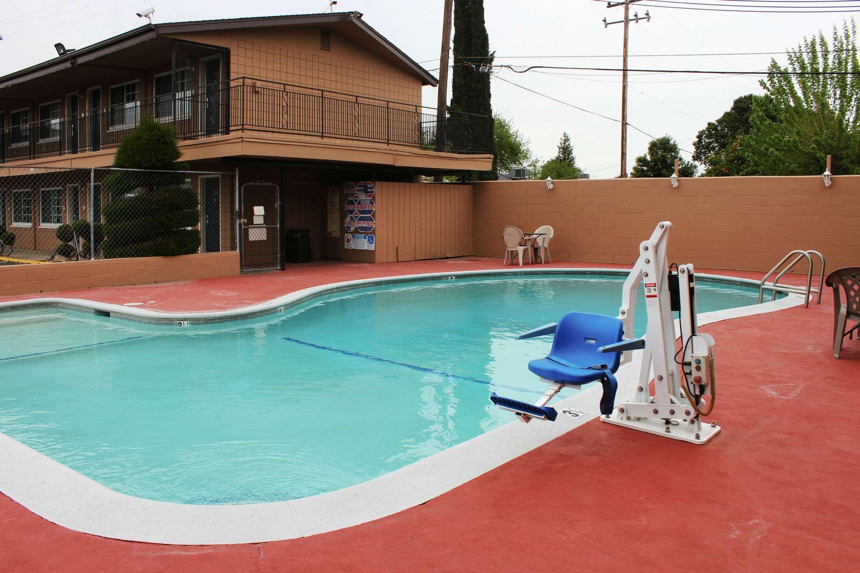 Rodeway Inn Near University-Gateway To Yosemite Merced Ngoại thất bức ảnh