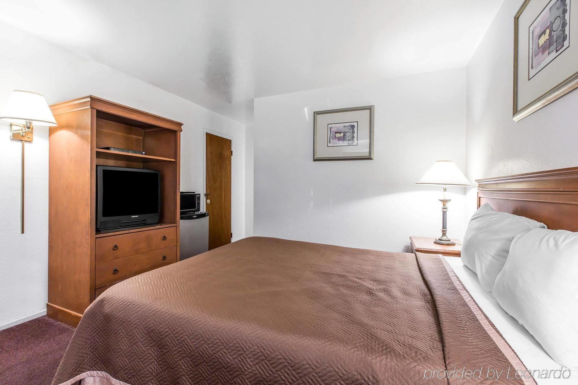 Rodeway Inn Near University-Gateway To Yosemite Merced Ngoại thất bức ảnh